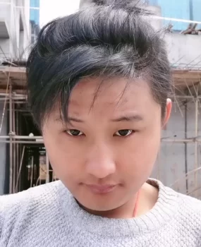 耐力好的小伙子大红门地铁站附近