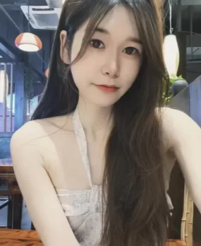 诱人的 M 小妹妹