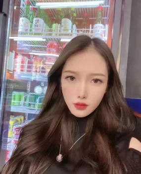 上海艺校大学生兼职可无套内射