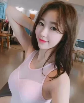 上海主播兼职极品身材前凸后翘